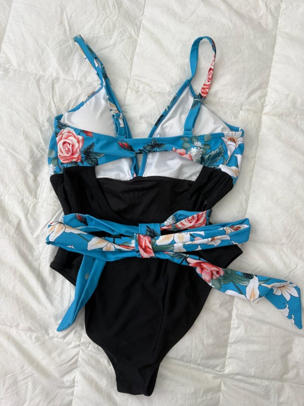 NWT CUPSHE Tummy Control Bathing suit - Picture 2 of 3